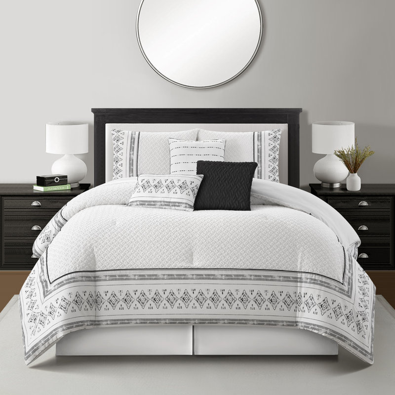 Gordinia 7 Piece Clipped Jacquard Comforter Set, California King Comforter + 6 Additional Pieces