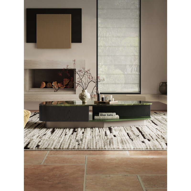 Table basse de style italien classique avec lumière de luxe