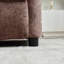 Causeuse inclinable manuelle avec console centrale et porte-gobelets pour le salon-384239880