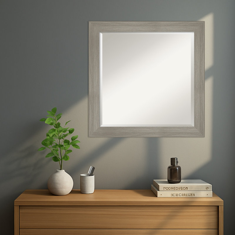 Miroir mural Grand Greywash, 23,75 po x 23,75 po, Gris délavé