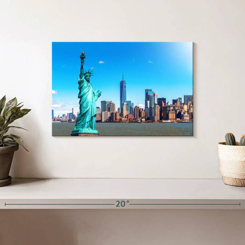 Rorry Statue Of Liberty, 8" H x 12" W