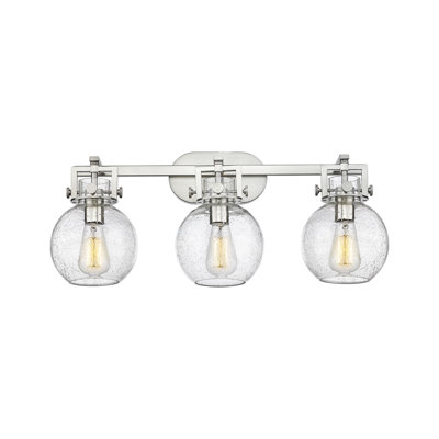 Gerhart - 3 lumières - 27 pouces - Nickel satiné - Abat-jour granuleux - Éclairage pour meuble-lavabo