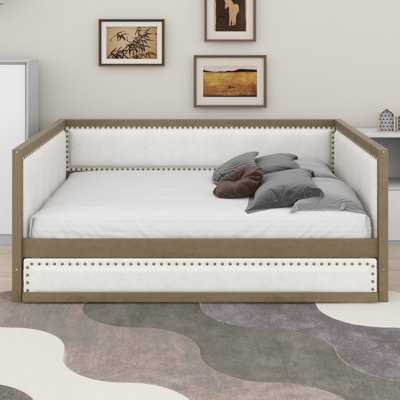 Upholstered Daybed With Trundle