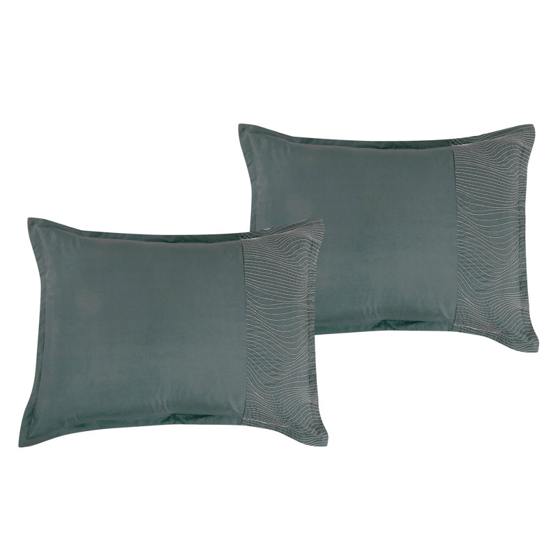 Gray Microfiber Queen 7-Piece Comforter Bed in a Bag Set