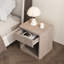 Ensemble de chambre à coucher 3 pièces avec lit plateforme et 2 tables de chevet cannelées-1789469412-1789469408