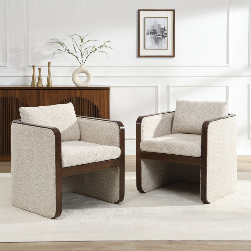 Fauteuils de salle à manger rembourrés Calder, Boucle amande / noyer
