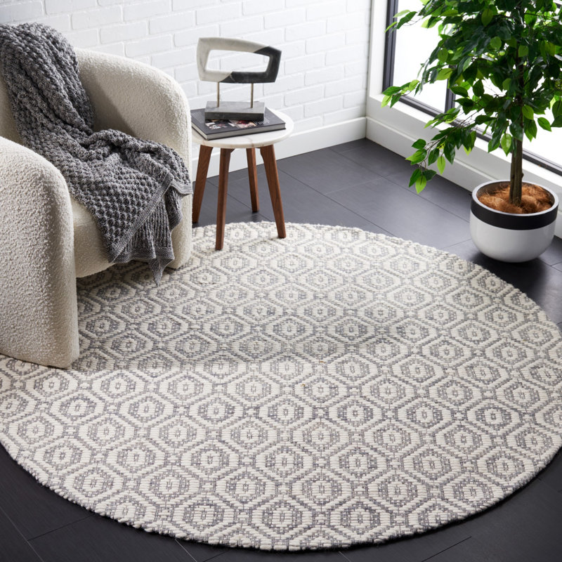 Marbella Hand Woven Performance Geometric Rug, Round 6'