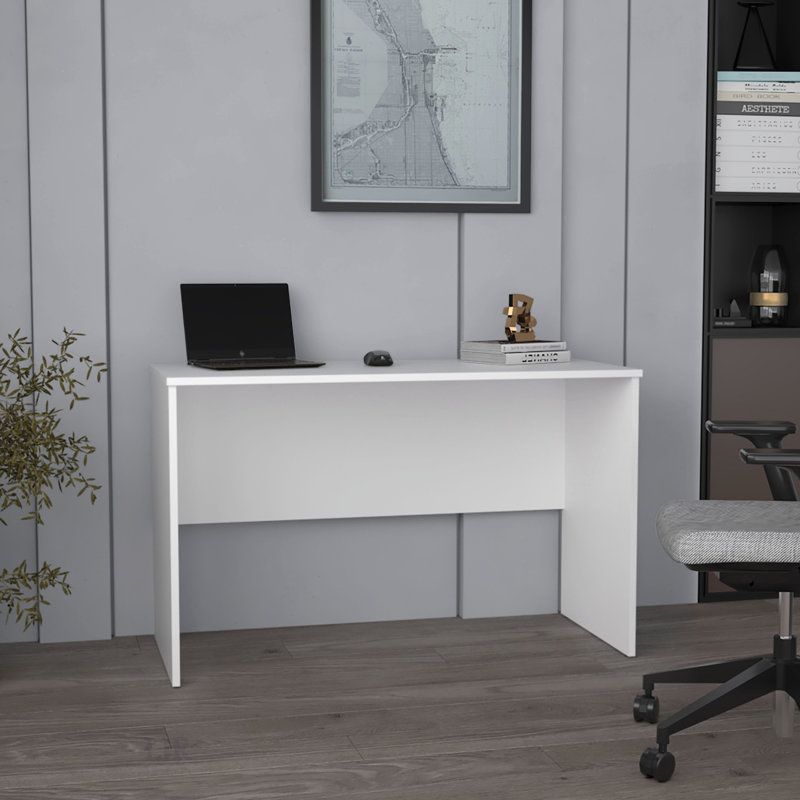 Table d'ordinateur et d'ordinateur portable moderne Malibu de 47 po de large, idéale pour la maison et le bureau