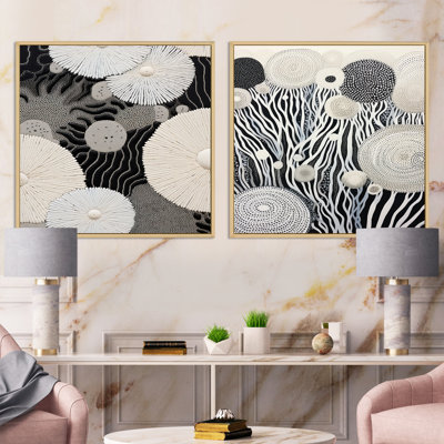 «Corals River» noir et blanc abstrait - ensemble de 2 collages carrés abstraits