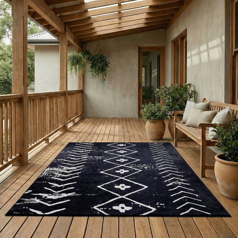 Tapis noir Thambiah, Rectangle 3 pi 4 po x 6 pi 7 po