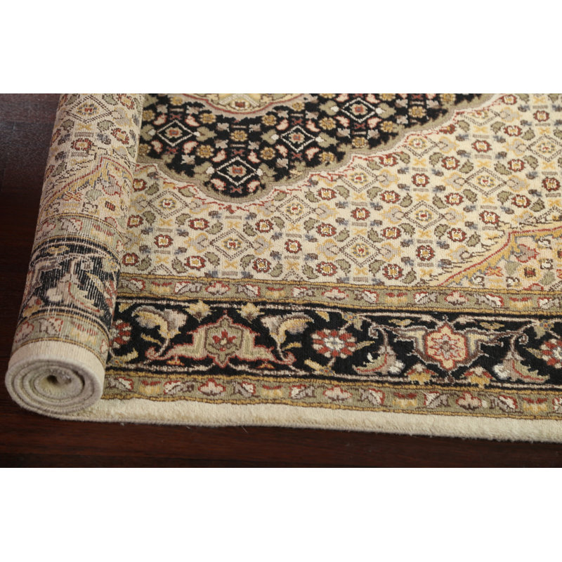 Tapis Tabriz Mahi végétal noué à la main 4 x 6
