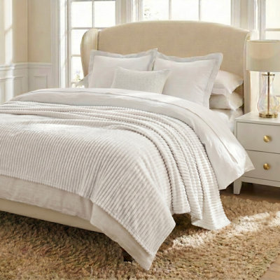 Couverture en molleton moelleux Kacey