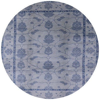 Skakke Oriental Indoor Rug