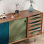 Buffet simple et moderne avec rangement-1704731946
