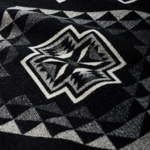 Pendleton Oxbow Throw