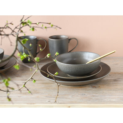 Sierra Nevada 8 Piece Stoneware Dinnerware Set - Service for 2