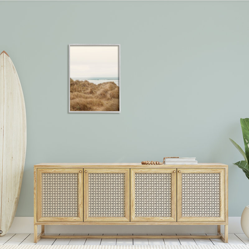 «Tall Grass Field Beach Beach Waves Sun Bleached Sky» par Ian Winistanley - photographie, H 30 po x l 24 po