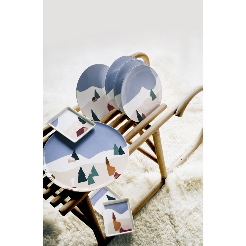 Destination Montagne Porcelain Dinner Plate