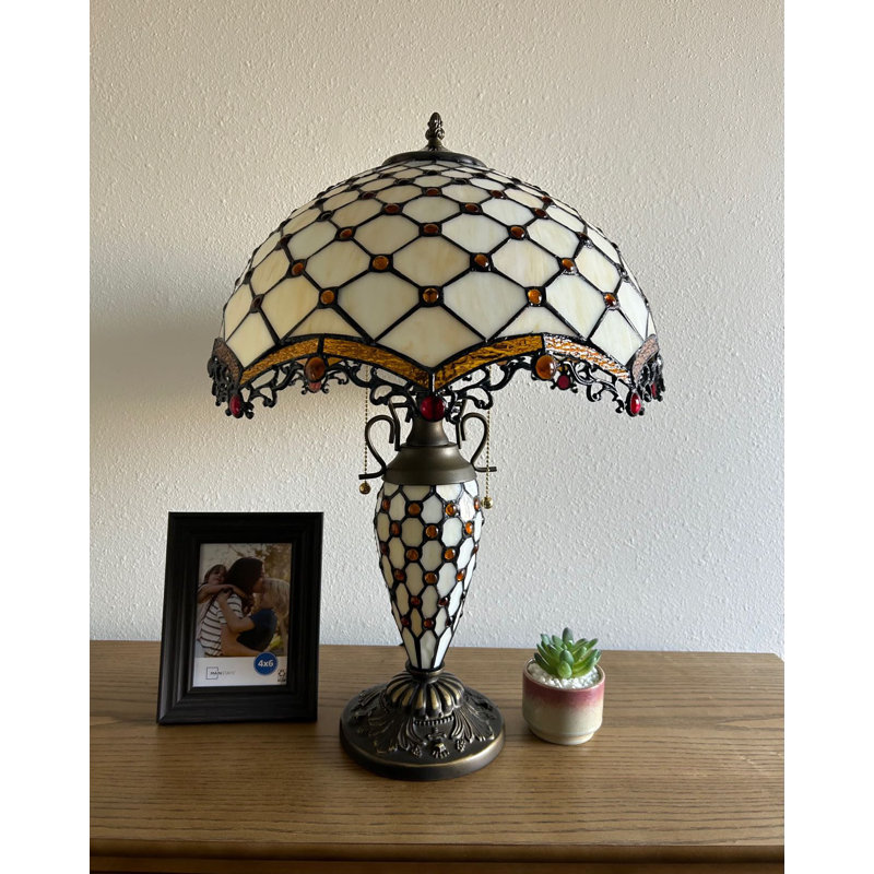 Lampe de table Simonson Tiffany avec abat-jour et base en vitrail beige Ampoules DEL incluses l 12 po x P 12 po x H 22 po
