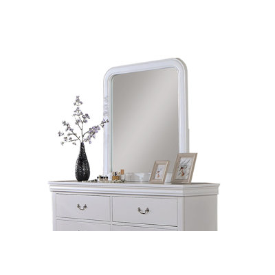 Gira Dresser Mirror