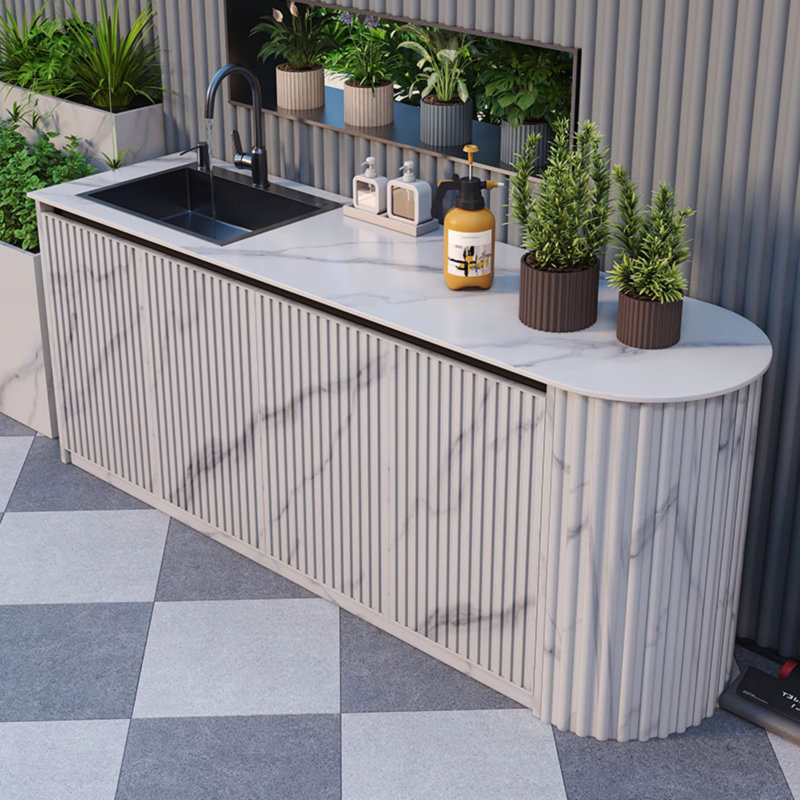 Sunproof Storage for Villa Gardens, Taupe