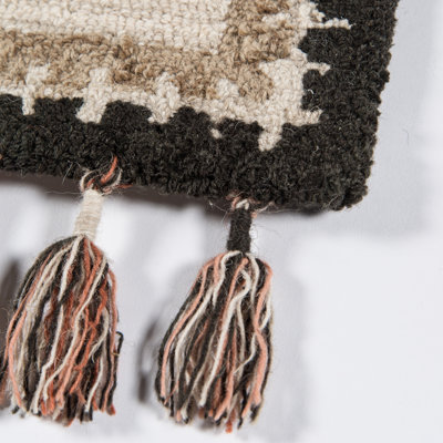 Tahoe Wool Southwestern Area Rug in Pink/Beige/Black