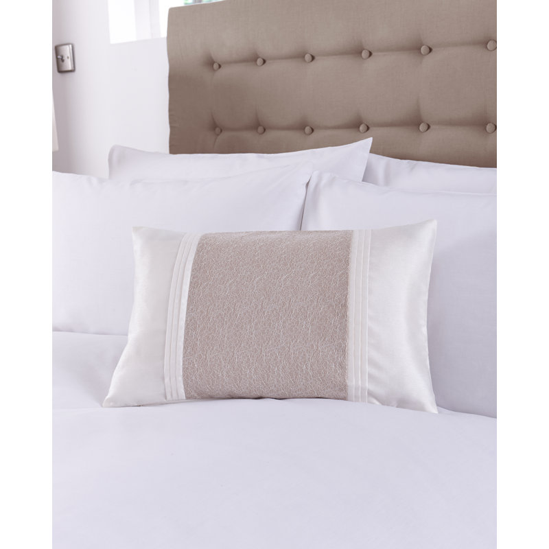 Delay Floral Rectangular Cushion Cover