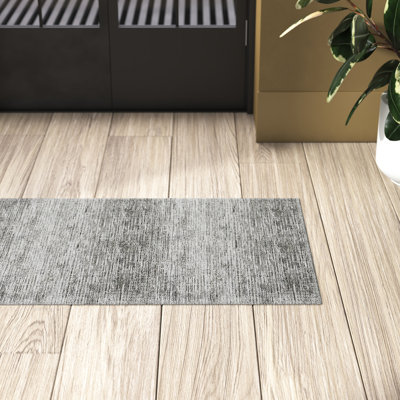 Eichelberger Washable Indoor / Outdoor Rug