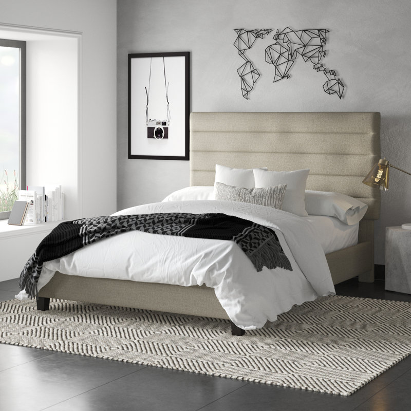 Grand lit plateforme Bittinger, Crème