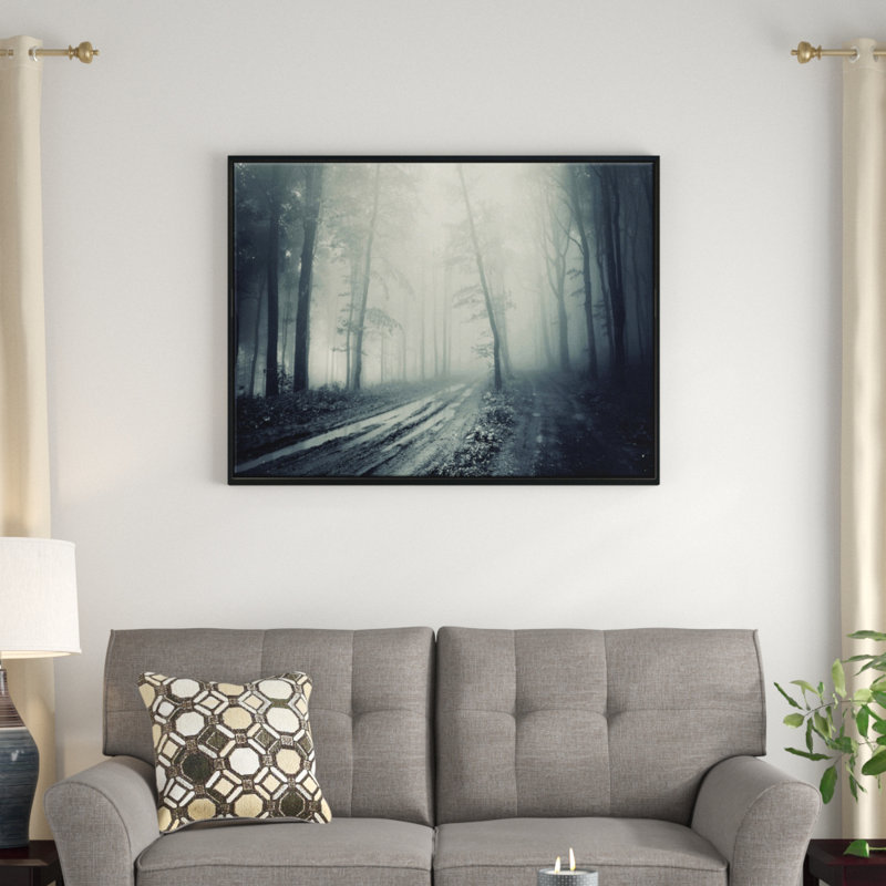 «Spooky Dark Forest with Fog», reproduction de photo sur toile tendue encadrée, H 12 po x l 20 po x P 1 po