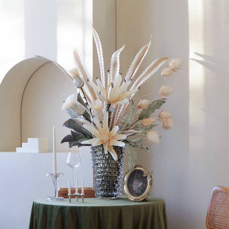 Anantara Grand Bouquet