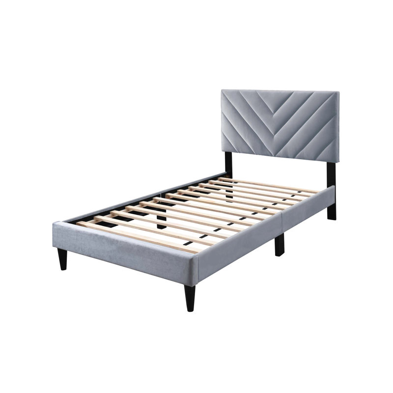 Lit simple en velours