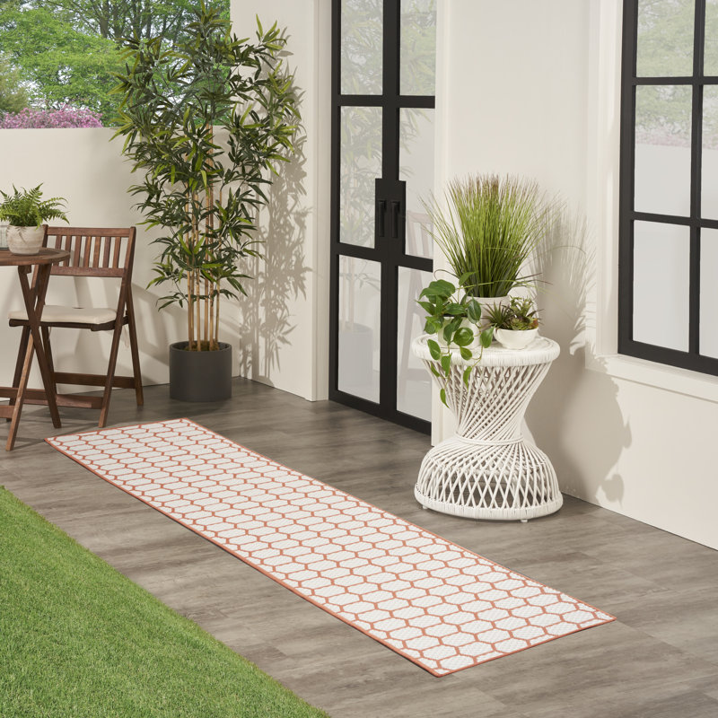 Tapis d'intérieur / extérieur géométrique Casie, Tapis de couloir 2 pi 2 po x 10 pi