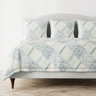 Oporto Traditional Rayon Damask Bedding