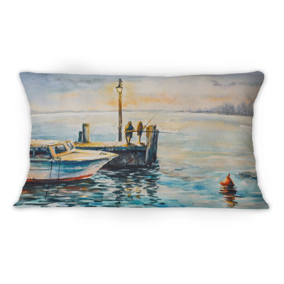 Deux hommes pêchant au crépuscule au quai - Coussin décoratif à imprimé nautique et côtier