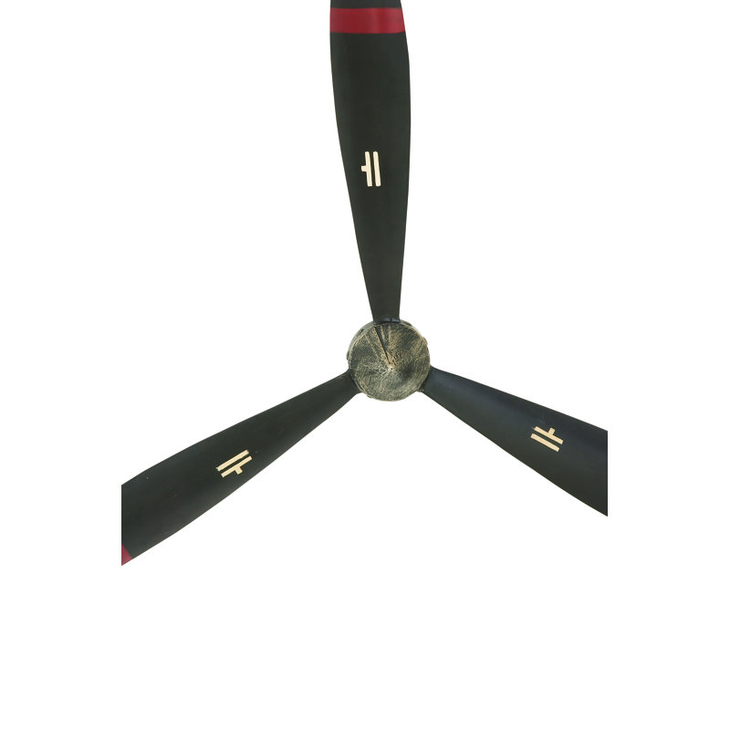 Metal Propeller Wall Décor, Rouge