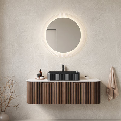 Meuble-lavabo 48 po, meuble-lavabo rayé à bords arrondis avec 2 tiroirs, lavabo rectangulaire en céramique noire et plateau en pierre frittée blanche, noyer foncé pré-assemblé