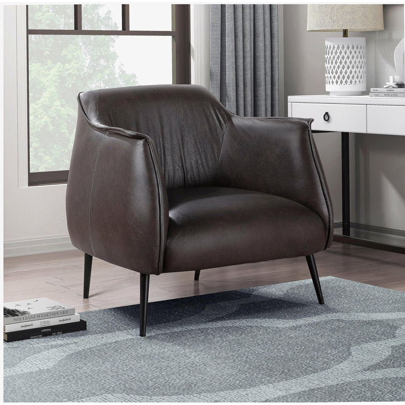 Fauteuil club Leoni, similicuir brun foncé, bois massif évasé