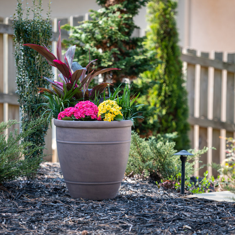 18" Wright Planter, Brownstone Finish, 2-pack