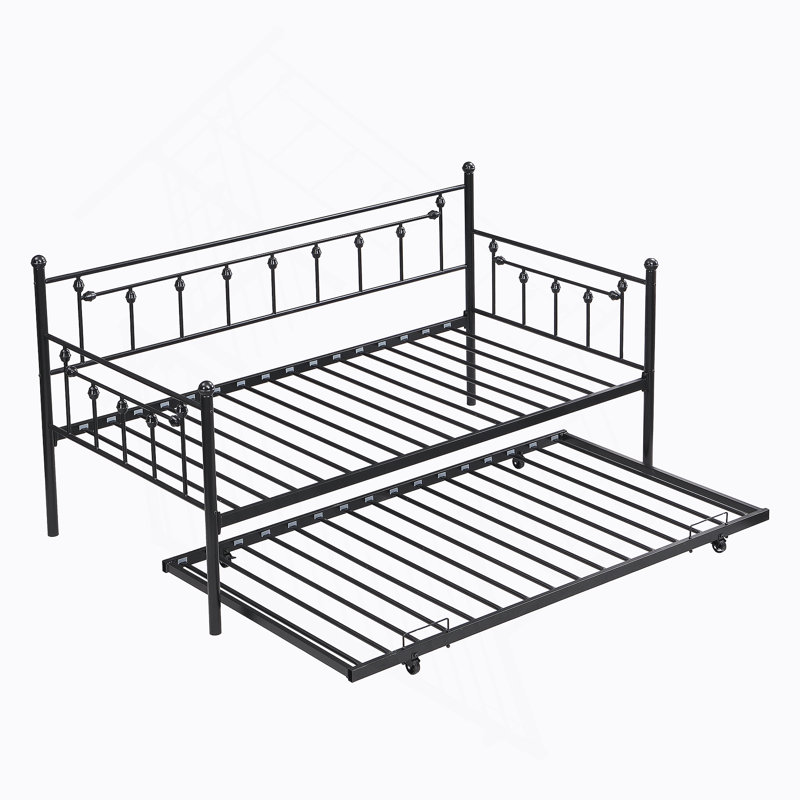 Daybed with trundle