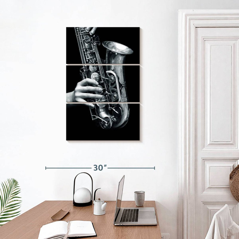 Abarca Saxophone Play, 32" H x 20" W