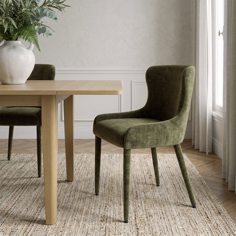 Ensemble de table de salle à manger extensible 72 "à 104" en placage de bois avec 8 chaises à oreilles en chenille, Green