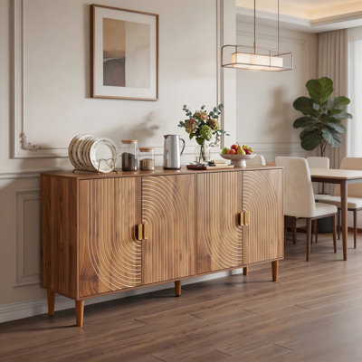 Buffet 62,6 po en noyer à 4 portes avec détails rainurés verticaux, crédence cannelée avec tablettes réglables - Armoire de rangement multifonctionnelle pour la salle à manger, le salon, le vestibule et la cuisine