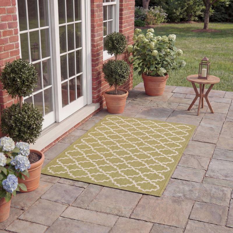 Herefordshire Performance Geometric Indoor/Outdoor Area Rug, Rectangle 2' x 3'7"