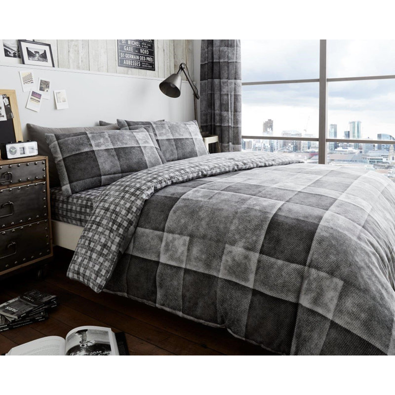 Modern Check Pattern Polycotton Duvet Cover and Pillowcase Set - Machine Washable, Red, Single