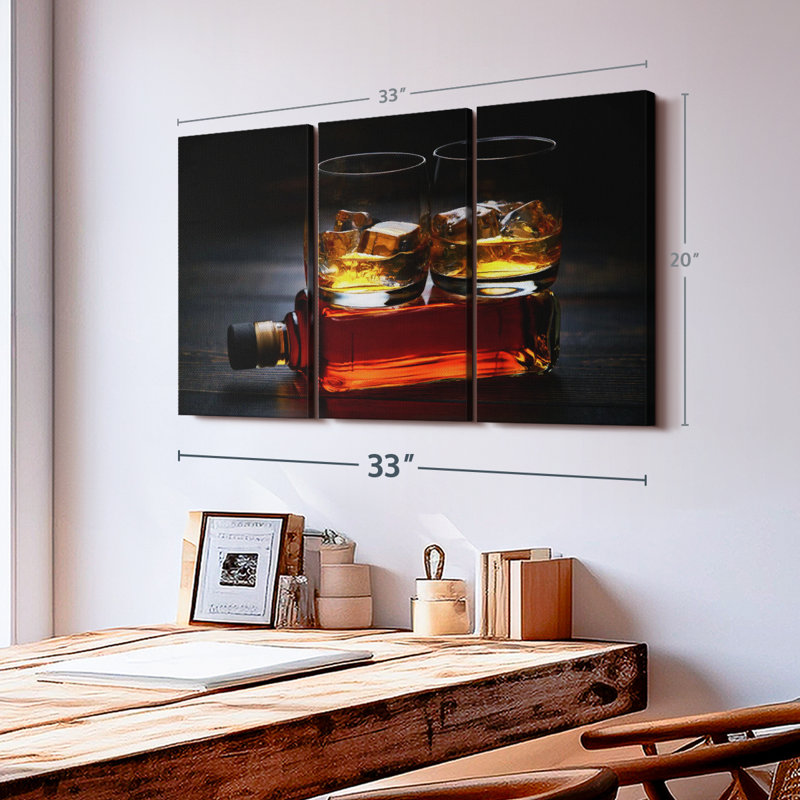 «Full Whiskey Bottle» sur toile, H 20 po x l 33 po x P 1,25 po
