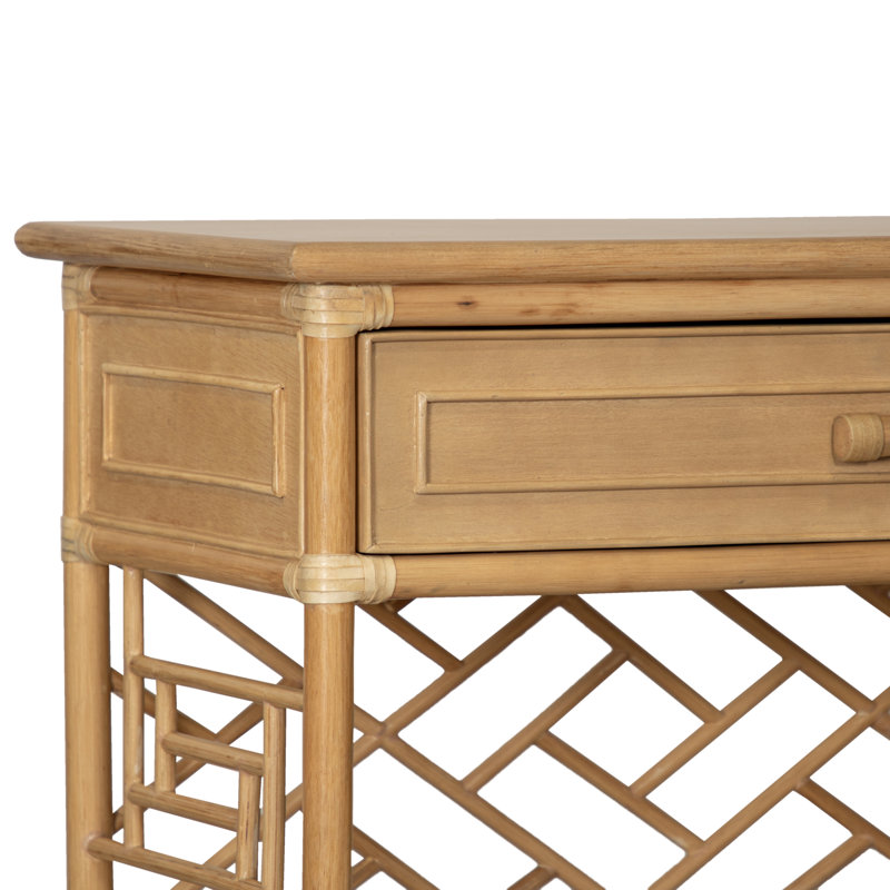 Chippendale End Table, Natural