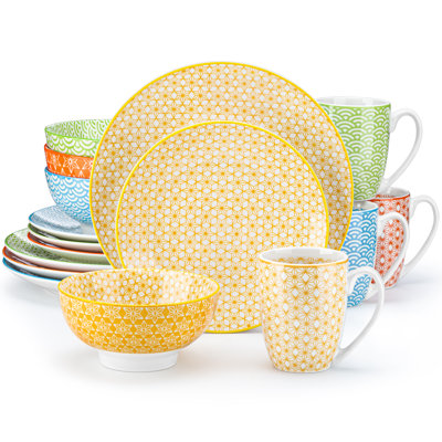 Natsuki 16 Piece Porcelain China Dinnerware Set - Service for 4