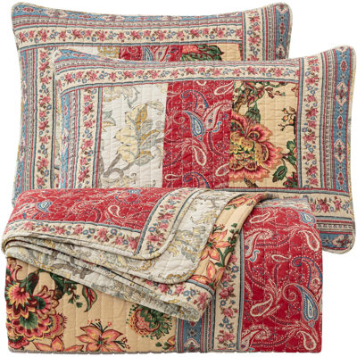 Bambi Cotton Patchwork Quilt Set
