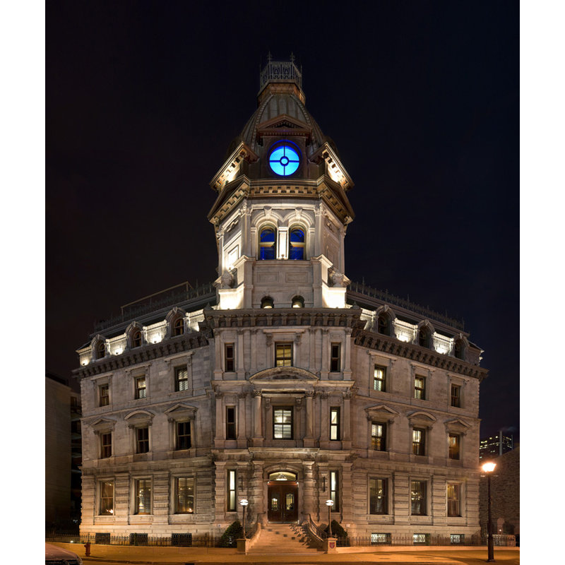Édifice de la Commission portuaire, Montréal, H 18 po x l 15 po